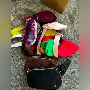 Lululemon everywhere belt bag